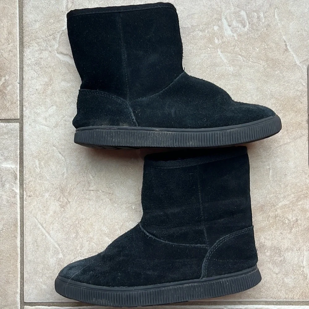 Cat & Jack boots